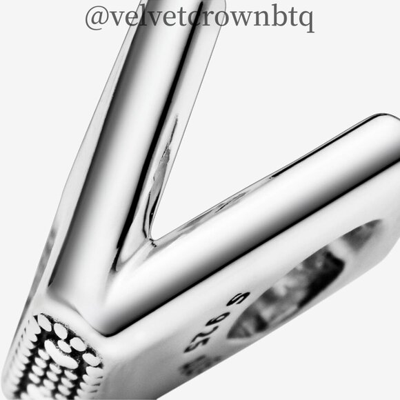 Pandora Letter V Alphabet Charm - Picture 4 of 6